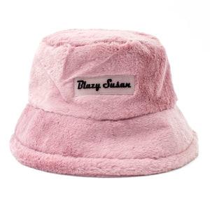 Blazy Susan Fuzzy Bucket Hat - Pink - MK Distro